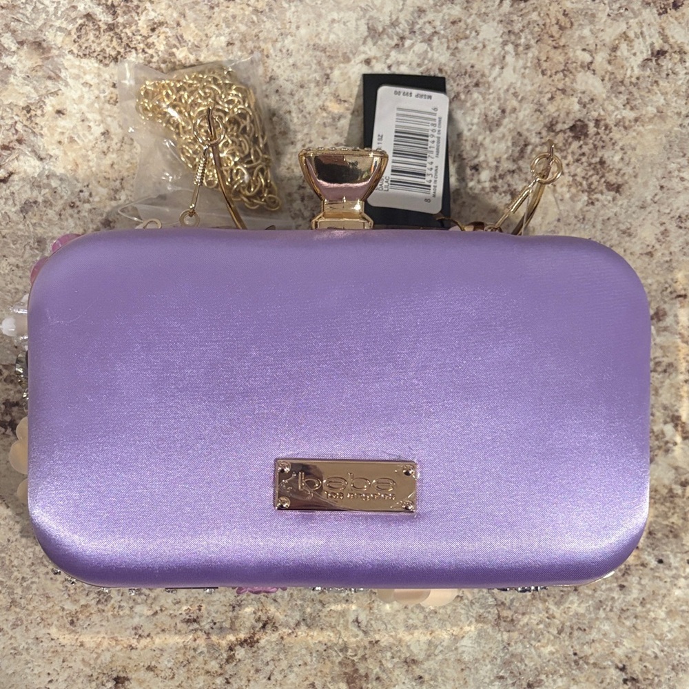 bebe-Lilac Floral Embellished Chain Crossbody Clutch
NWT - Picture 5 of 7